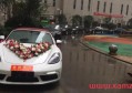 婚車后面怎么粘花圖片大全？